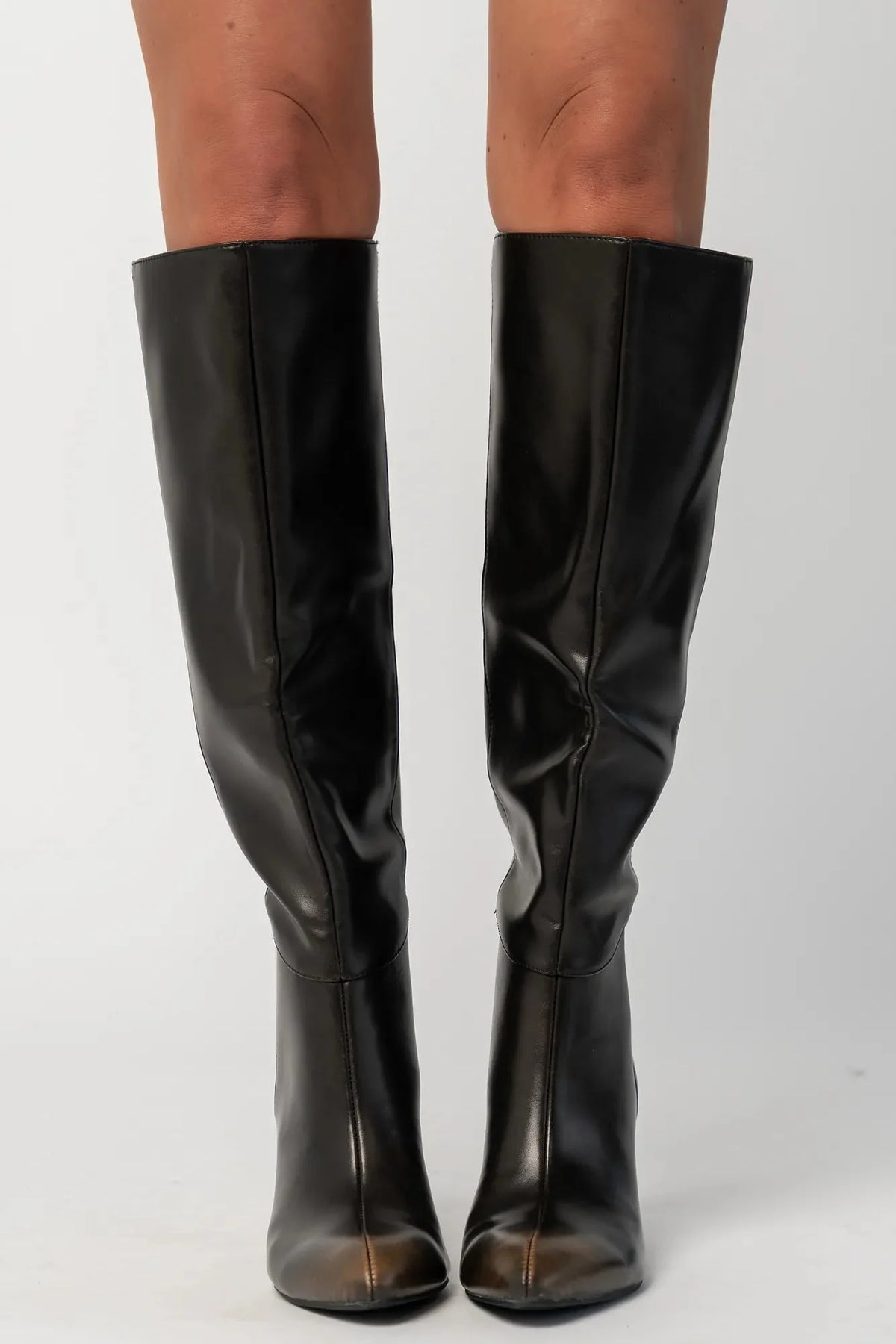 Caitlyn Pointed Toe Knee High Boots | Black